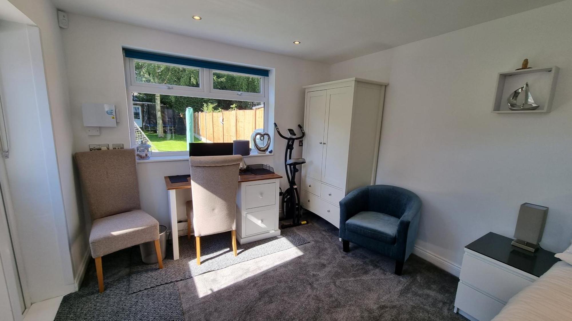 Self-Contained Annex, With Parking. Apartment Sittingbourne Exterior foto